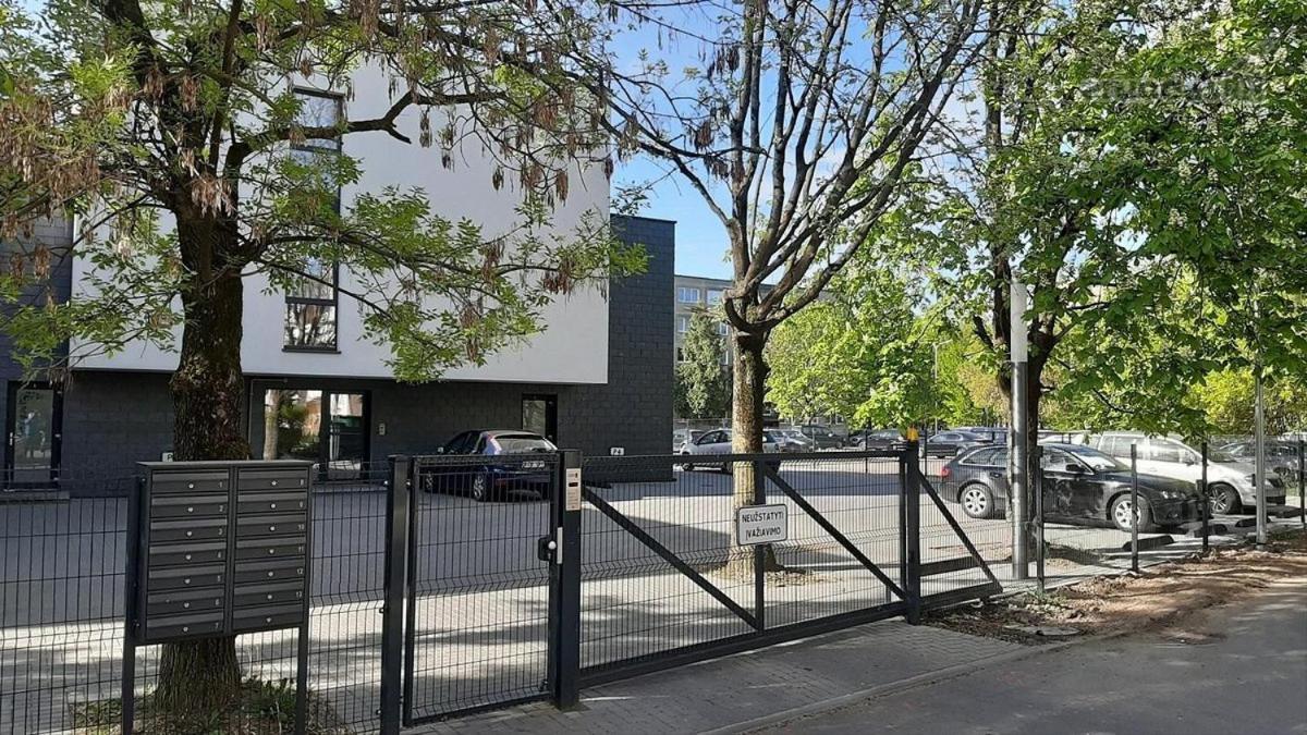 New Apartment J22, Free Private Parking, Terrace, Self Check-In Kaunas Eksteriør billede